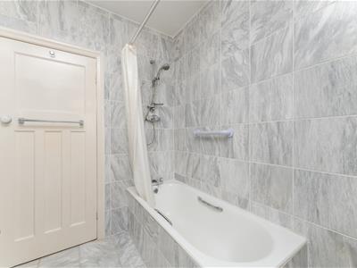 Picture 18
